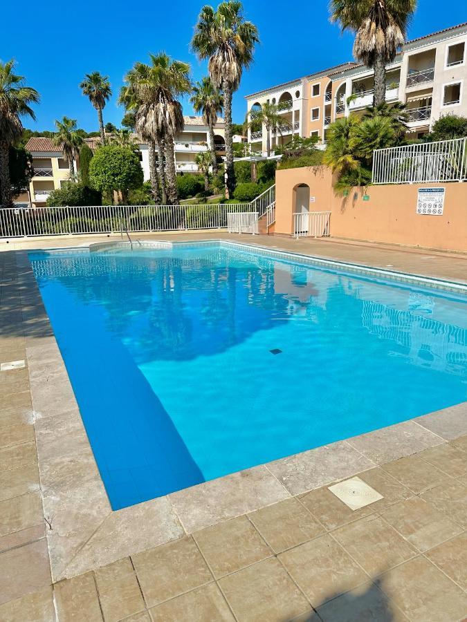 La Rascasse De Vacances Giens 耶尔 外观 照片